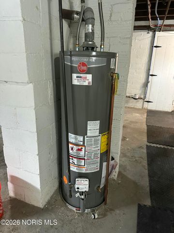 3651 Leybourn Avenue, Toledo, OH 43612