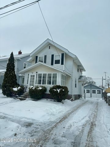 3651 Leybourn Avenue, Toledo, OH 43612