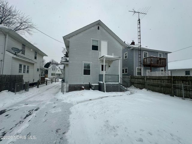 3651 Leybourn Avenue, Toledo, OH 43612