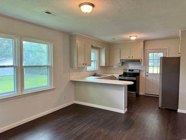 109 S Maple Ave., Andrews, SC 29510