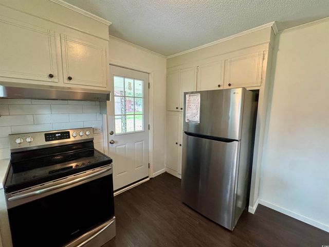 109 S Maple Ave., Andrews, SC 29510