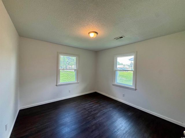 109 S Maple Ave., Andrews, SC 29510