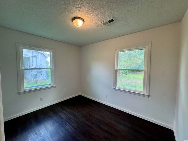 109 S Maple Ave., Andrews, SC 29510