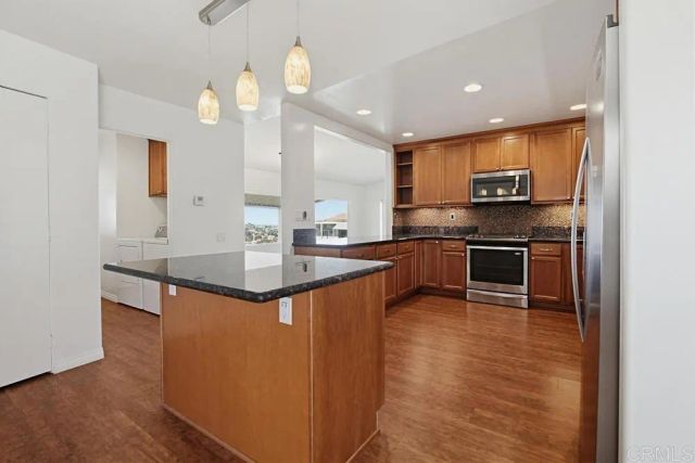 1930 W San Marcos 353, San Marcos, CA 92078