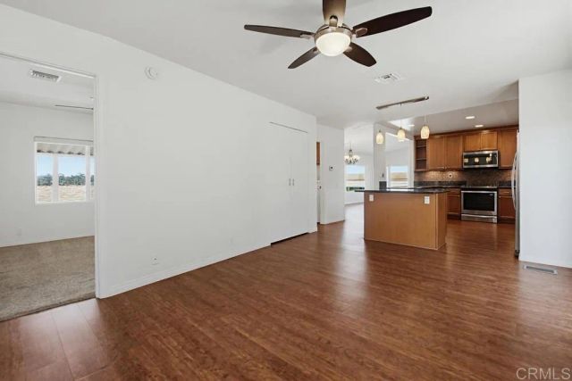 1930 W San Marcos 353, San Marcos, CA 92078