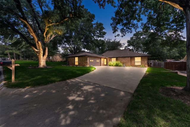 1401 San Gabriel Drive, Denton, TX 76205