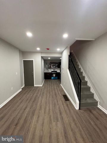 1941 E SOMERSET ST, Philadelphia, PA 19134