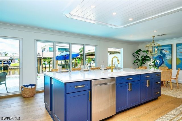 343 CONNERS AVE, Naples, FL 34108