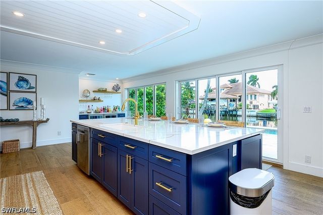 343 CONNERS AVE, Naples, FL 34108
