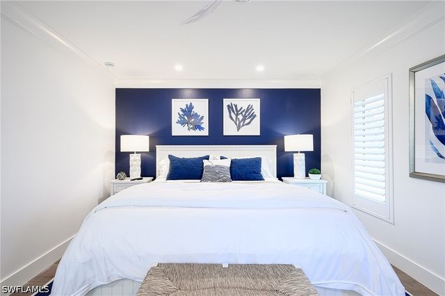 343 CONNERS AVE, Naples, FL 34108