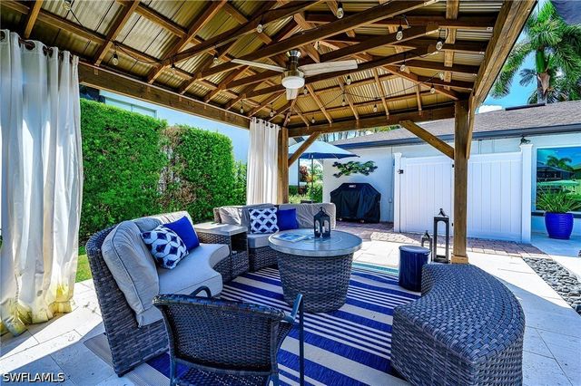 343 CONNERS AVE, Naples, FL 34108