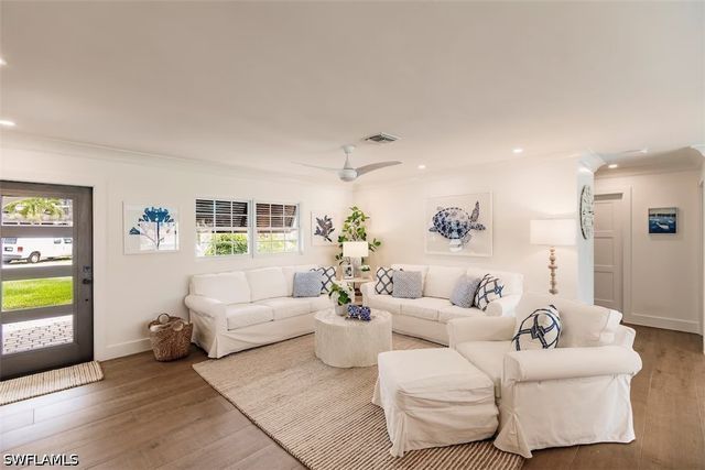 343 CONNERS AVE, Naples, FL 34108