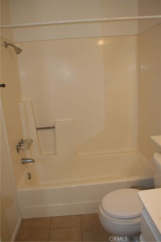 730 W 4th Street 306, Long Beach, CA 90802