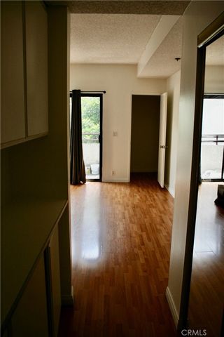 730 W 4th Street 306, Long Beach, CA 90802