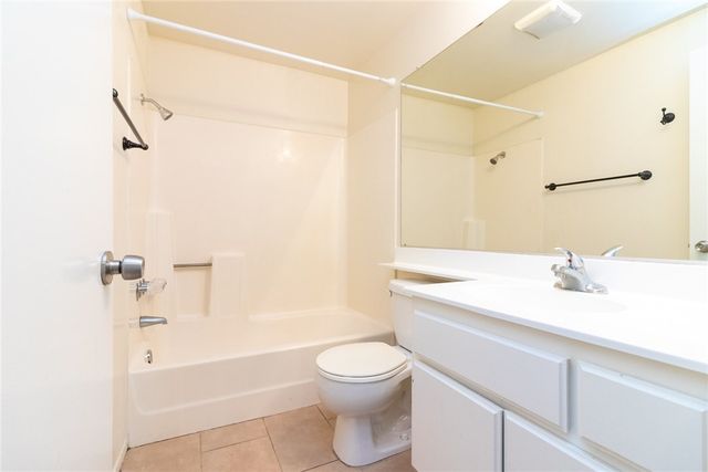730 W 4th Street 306, Long Beach, CA 90802