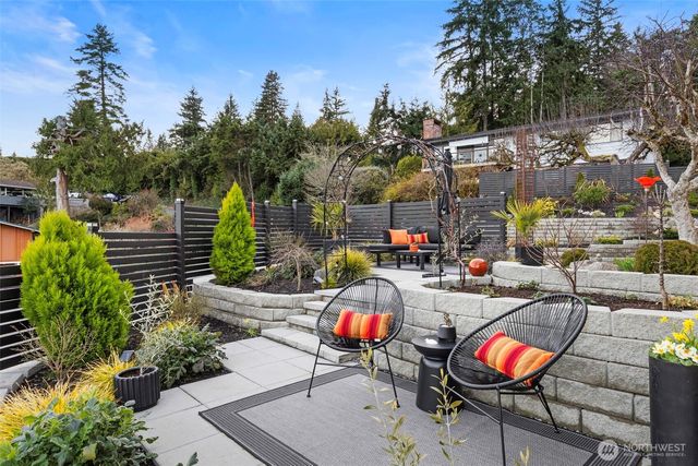 5190 NW Eldorado Boulevard, Bremerton, WA 98312