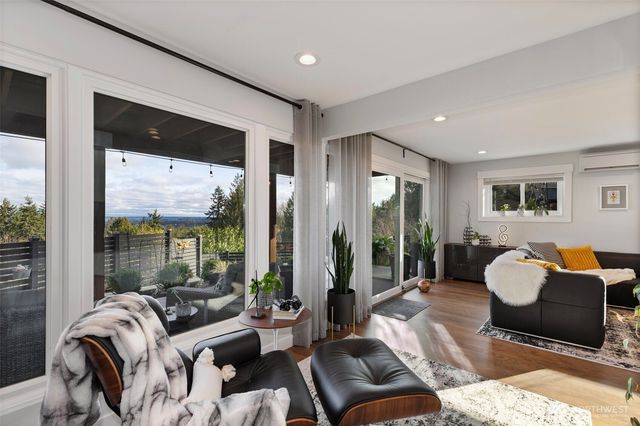 5190 NW Eldorado Boulevard, Bremerton, WA 98312