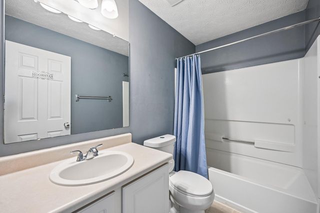 7428 Maple Spice Avenue, Canal Winchester, OH 43110