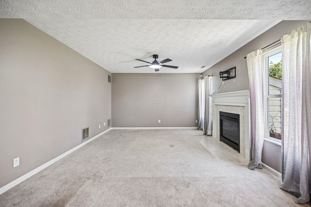 7428 Maple Spice Avenue, Canal Winchester, OH 43110