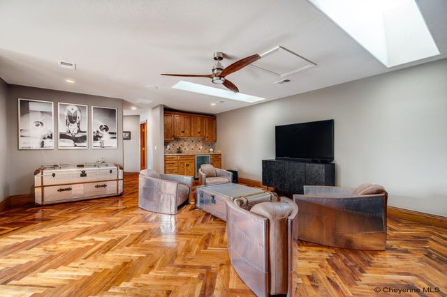 6712 BIG SKY TRL, Cheyenne, WY 82009