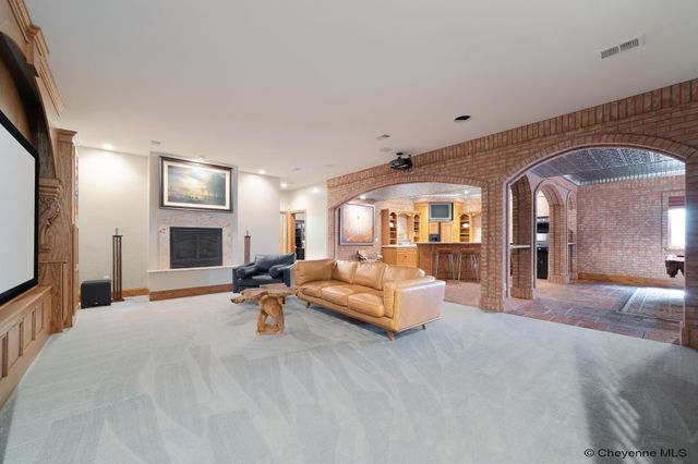 6712 BIG SKY TRL, Cheyenne, WY 82009