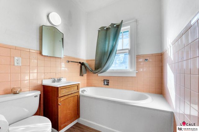 3238 U Street, Lincoln, NE 68503