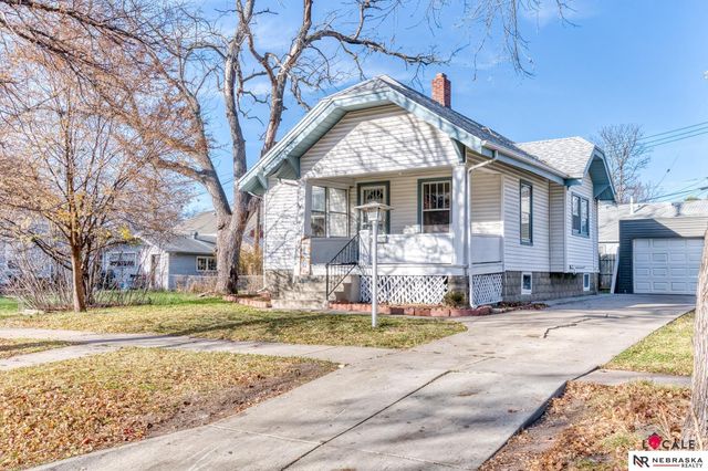 3238 U Street, Lincoln, NE 68503