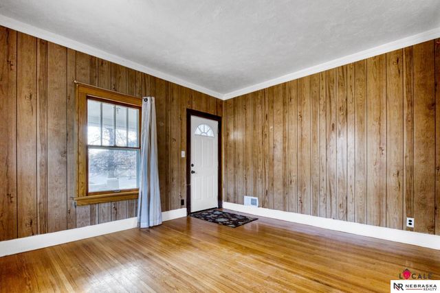 3238 U Street, Lincoln, NE 68503