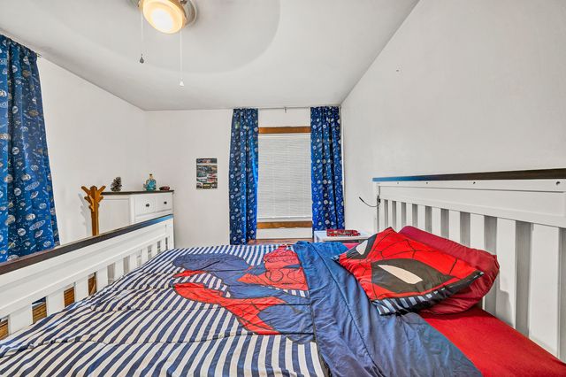 6303 Coopers Mountain RD, Martinsville, VA 24112