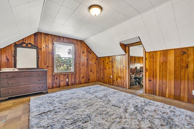 6303 Coopers Mountain RD, Martinsville, VA 24112