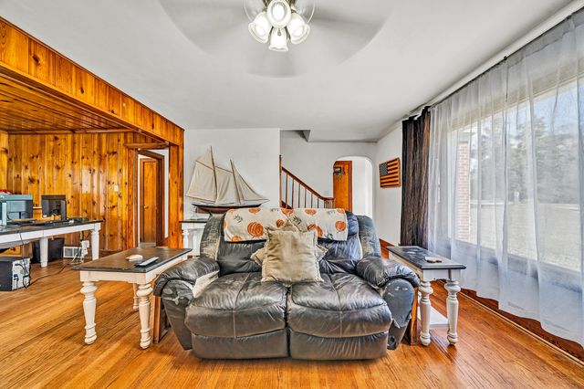 6303 Coopers Mountain RD, Martinsville, VA 24112