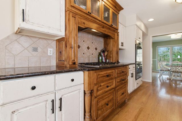 8980 Private Road 9689, West Plains, MO 65775