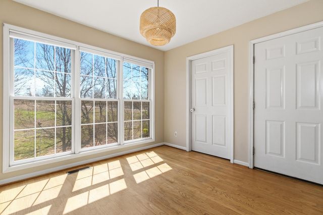 8980 Private Road 9689, West Plains, MO 65775