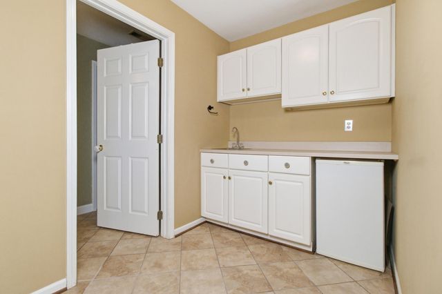 8980 Private Road 9689, West Plains, MO 65775