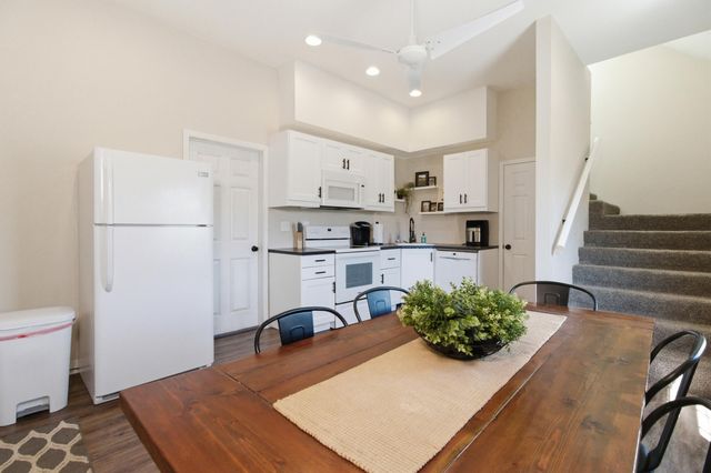 8980 Private Road 9689, West Plains, MO 65775