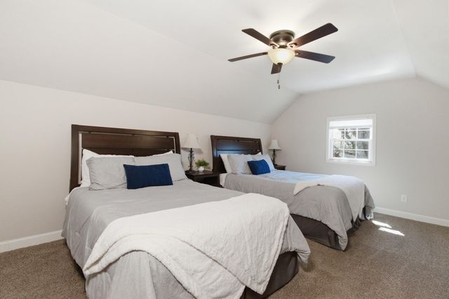 8980 Private Road 9689, West Plains, MO 65775