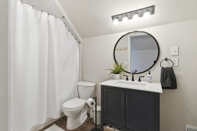 8980 Private Road 9689, West Plains, MO 65775