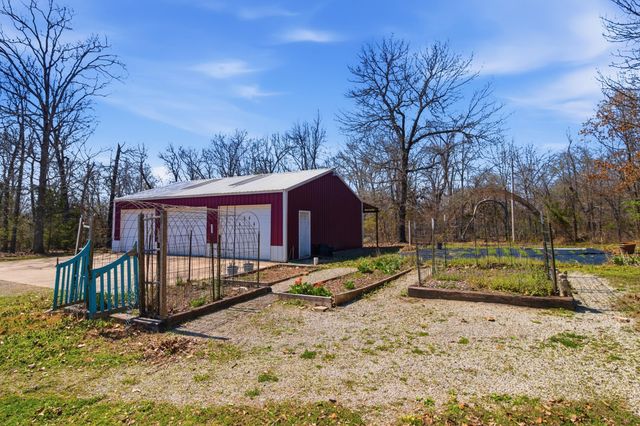 8980 Private Road 9689, West Plains, MO 65775