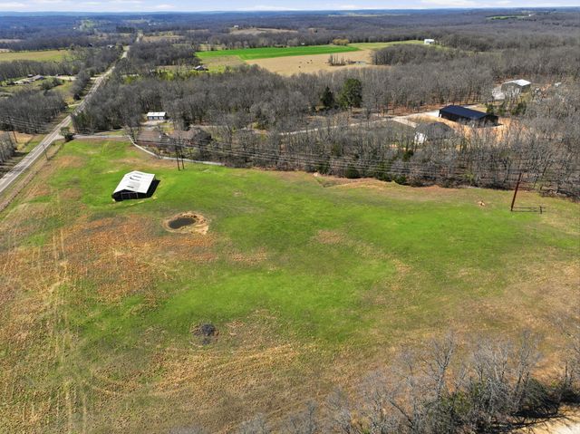 8980 Private Road 9689, West Plains, MO 65775