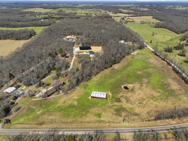 8980 Private Road 9689, West Plains, MO 65775