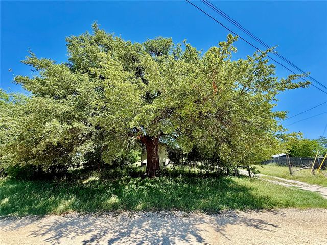 508 7th Street, Hico, TX 76457