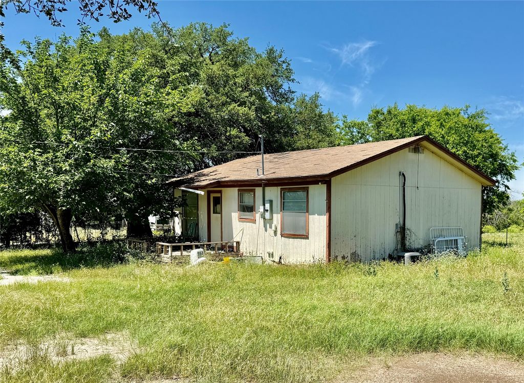 508 7th Street, Hico, TX 76457