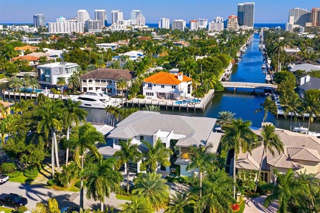 100 Royal Palm Drive, Fort Lauderdale, FL 33301