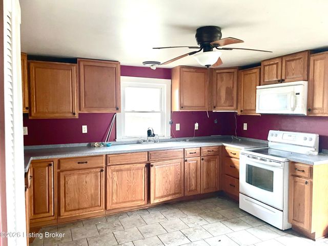 2345 Brashears Creek Rd, Taylorsville, KY 40071