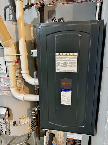 2104 S Azalea Lane, Bloomington, IN 47401