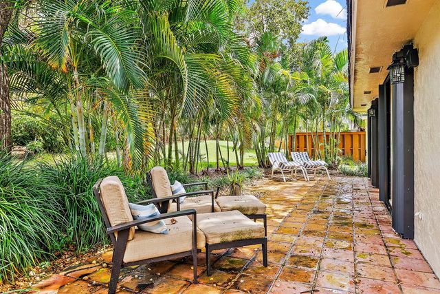 11325 Twelve Oaks Way, North Palm Beach, FL 33408