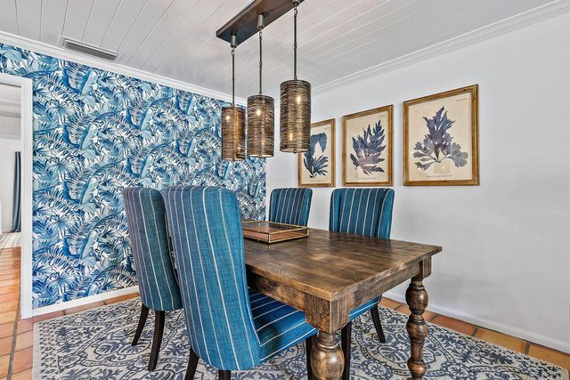 11325 Twelve Oaks Way, North Palm Beach, FL 33408