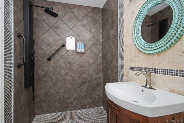 17 Talbot Avenue, Beacon, NY 12508