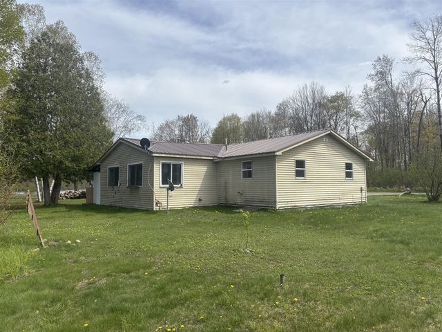 191 Haddix Boulevard 2981, Barryton, MI 49305