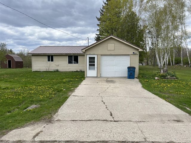 191 Haddix Boulevard 2981, Barryton, MI 49305